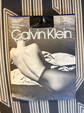 NWT VTG 80’s 90’s Calvin Klein Black Sheer Evening Pantyhose Size C